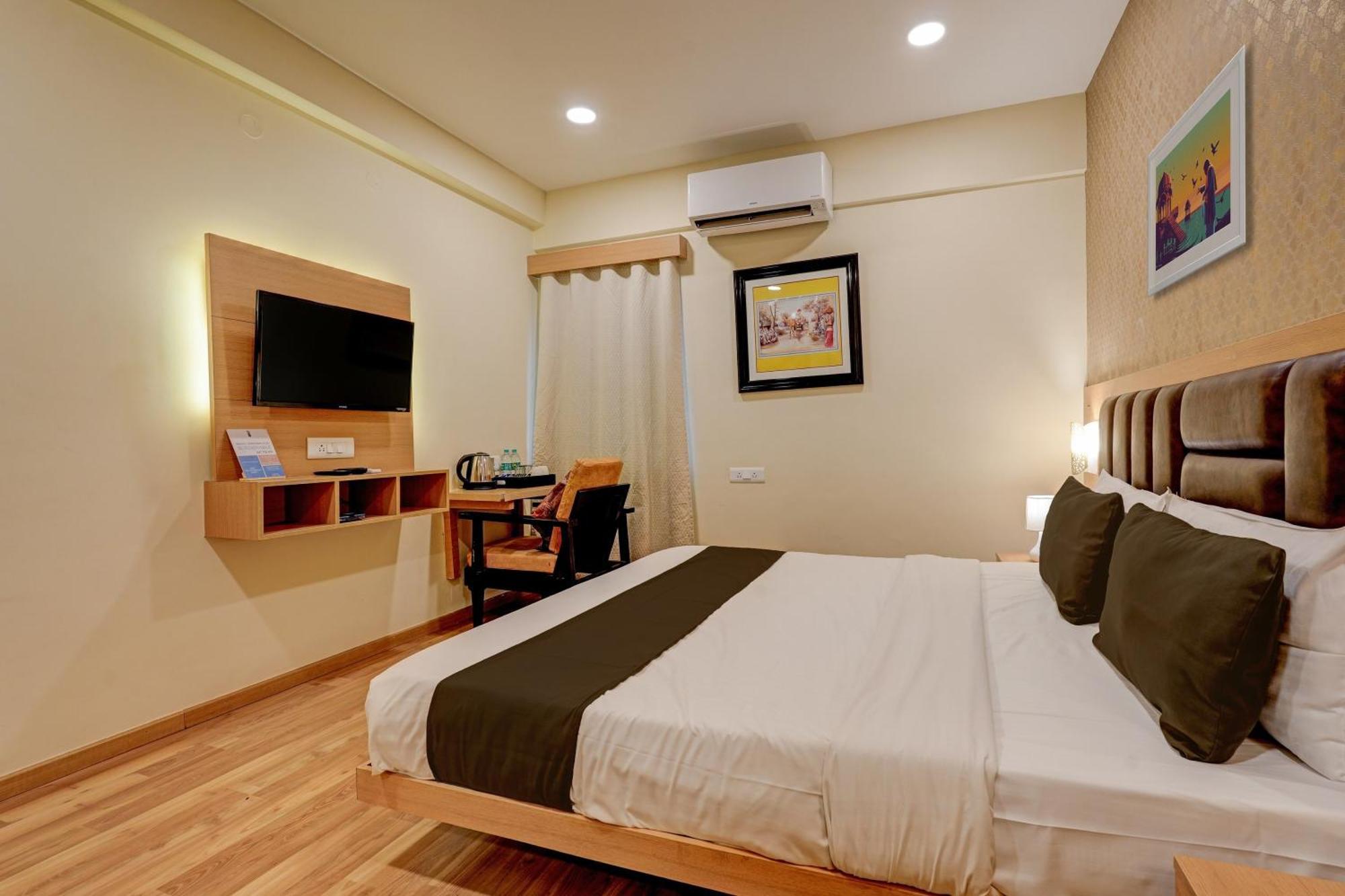 Townhouse 076 Hebbal Hotel Бангалор Екстериор снимка