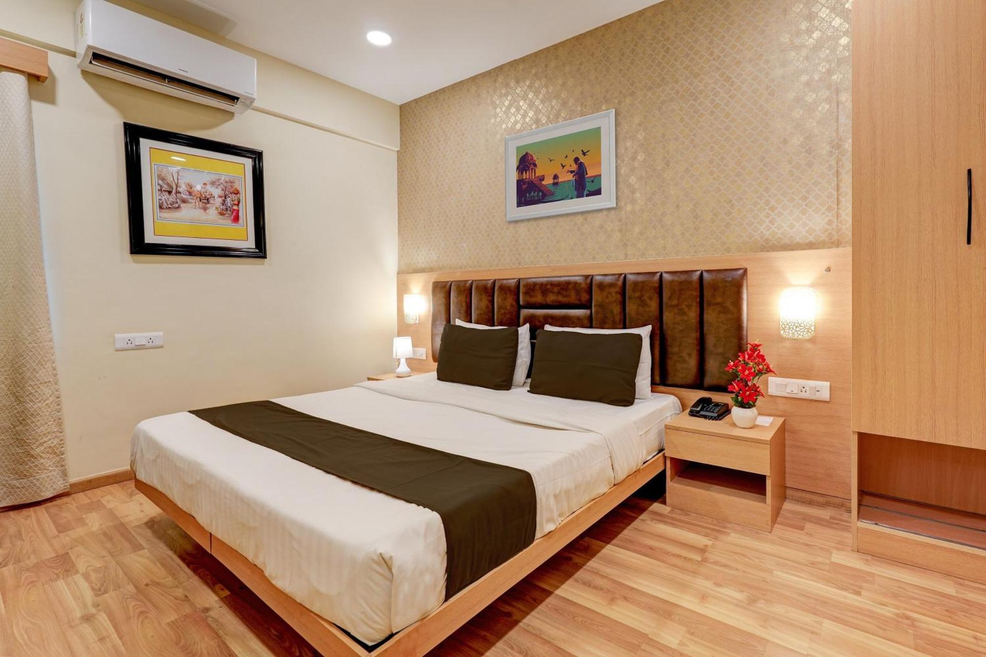 Townhouse 076 Hebbal Hotel Бангалор Екстериор снимка
